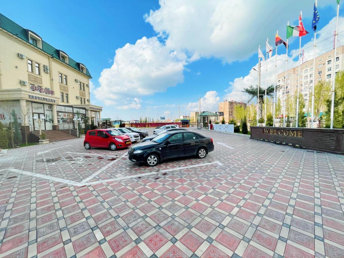 Simma Hotel Spa&Waterpark Tasjkent Exteriör bild